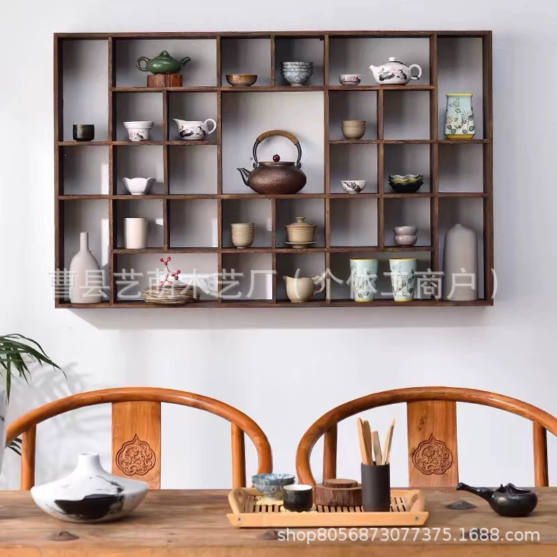 В наличии старинная витрина из обожженного дерева павловнии, подставка для чайных чашек из массива дерева, подставка для чайников и чайных сервизов, настенная винтажная полка с несколькими отделениями в китайском стиле.