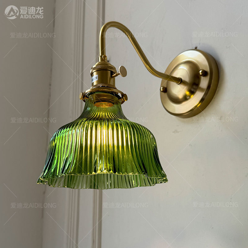 Vintage Brass Green Glass Wall Lamp Modern Nordic Bedside Wall Lamp Simple Bathroom Bathroom Mirror Front Light
