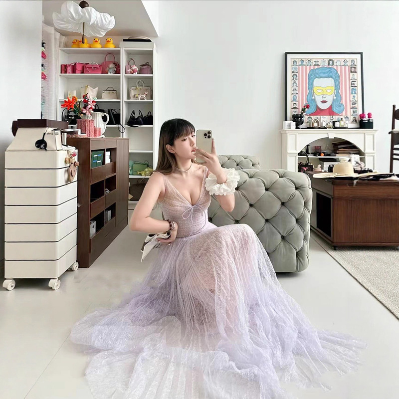 Vietnamese Niche Fairy Dress, Stunning Goddess-Style Mesh Fishbone V-Neck Heavy-Duty Long Dress, Gown for Weddings Vietnamese Niche Fairy Dress, Stunning Goddess-Style Mesh Fishbone V-Neck Heavy-Duty Long Dress, Gown for Weddings