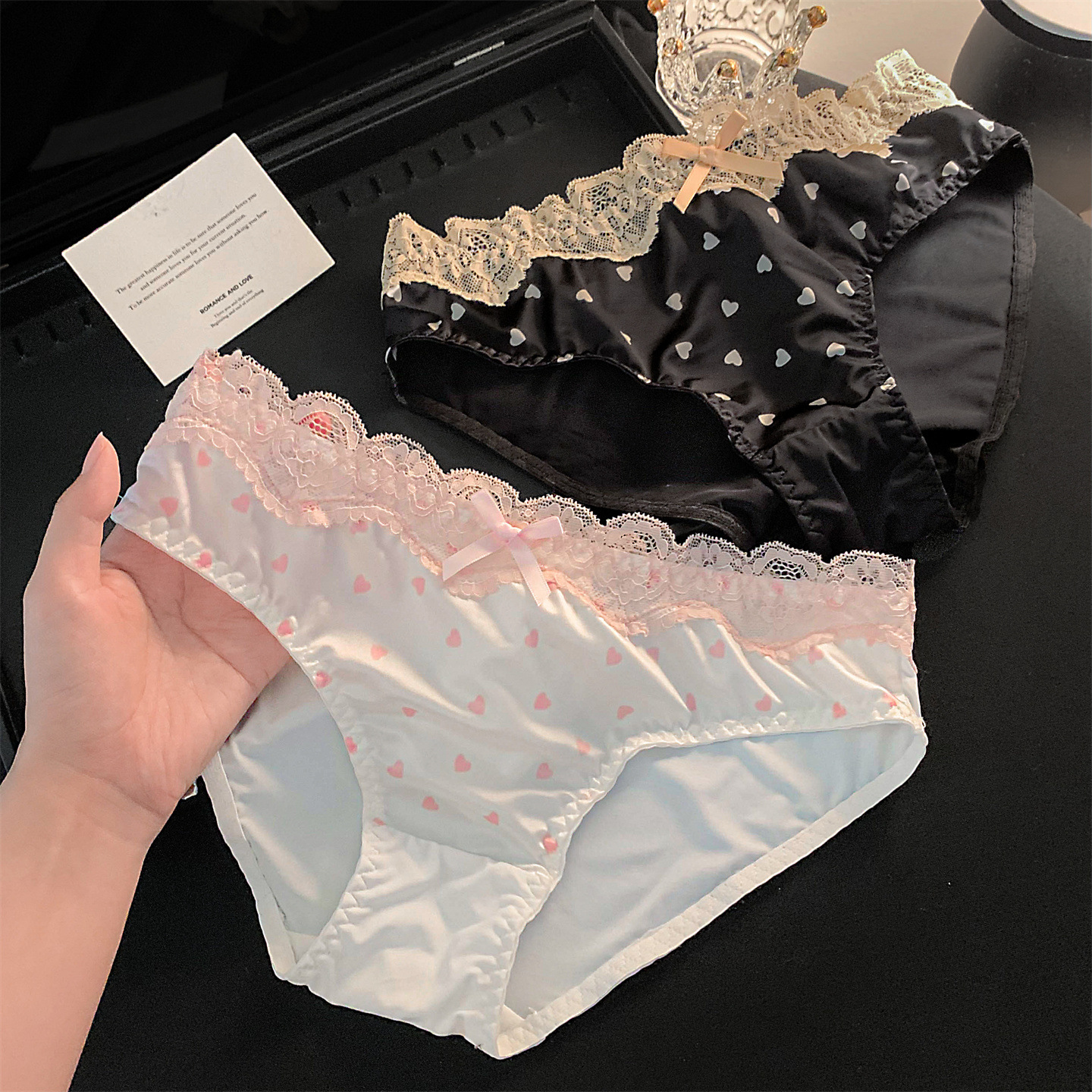Nuevo estilo francés retro sexy amor bragas de encaje puro dulce arco de cintura baja chica calzoncillos de seda de hielo