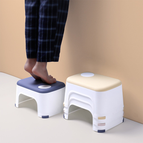 Sun Xiaomei children's stool plastic simple home living room bathroom children's square stool bench high stool foot chair stool