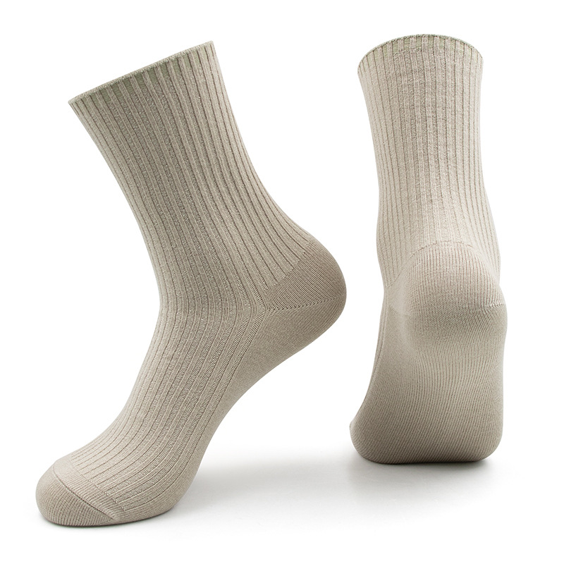 2024 nuevos calcetines de algodón puro transfronterizos desodorante de media pantorrilla para hombres sin hueso negro medias de hombre de negocios verano mujer