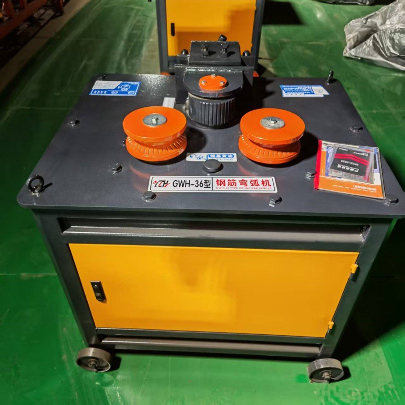 优质钢筋弯弧机 GWH32型钢管弯圆机 平台式电动滚圆机 槽钢卷圆机