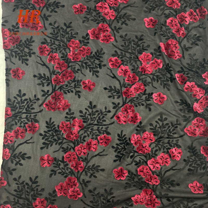 厂家直供烂花丝绒植绒布布料网纱全涤蕾丝提花面料批发