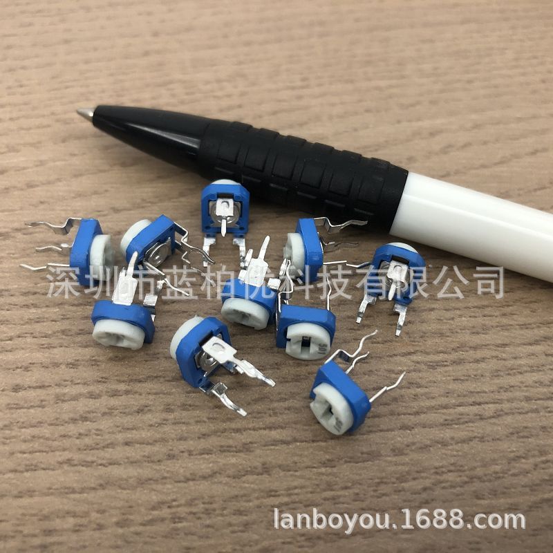 蓝白可调电阻 RM065-V1 501 500R 8AA-500R 可变微调电位器 兰白