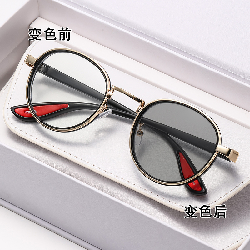 Punk-style color-changing prescription glasses, new cross-border European and American eyeglass frames, hip-hop glasses wholesale, internet celebrity style prescription glasses