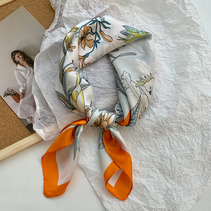 Bufanda de seda, bufanda cuadrada pequeña, sensación premium, nuevo estilo coreano, chal de seda de imitación dulce y fresco, bolso de flores, pañuelo en la cabeza, cinturón para el cabello