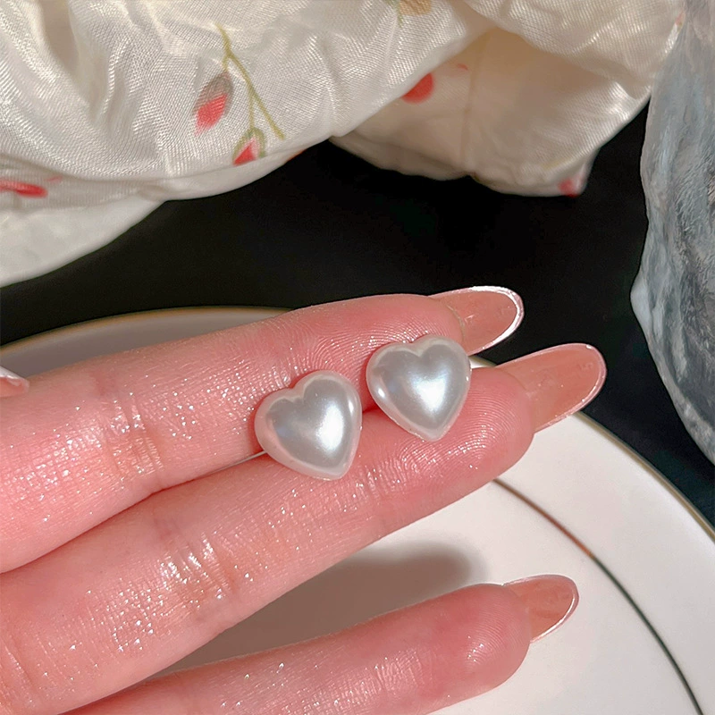Серьги, ушные клипсы, стиль лёгкой роскоши, стиль высокого качества