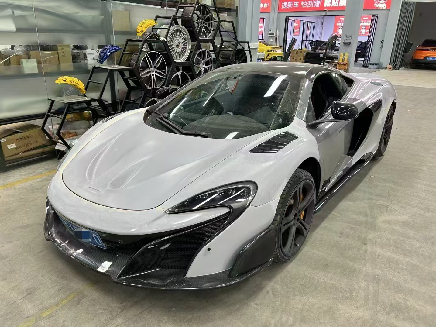 适用迈凯伦Mp4-12C 650S改装675LT大包围碳纤维前杠后杠机盖侧裙