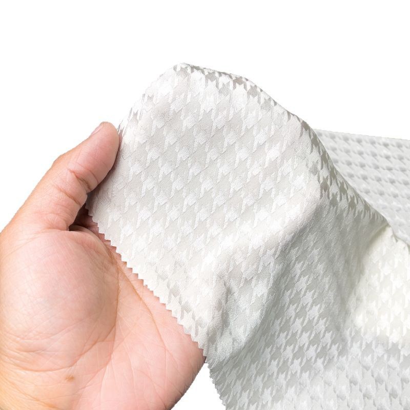 19 mm 140 puerta 93% seda de morera 7% spandex seda elástica pequeña ropa de pájaros tela jacquard FD6215