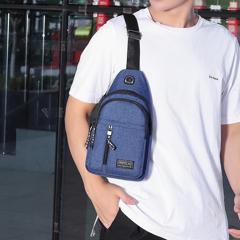 [Take sample package] Men's fashion business large capacity chest bag casual headphones crossbody bag shoulder bag wholesale