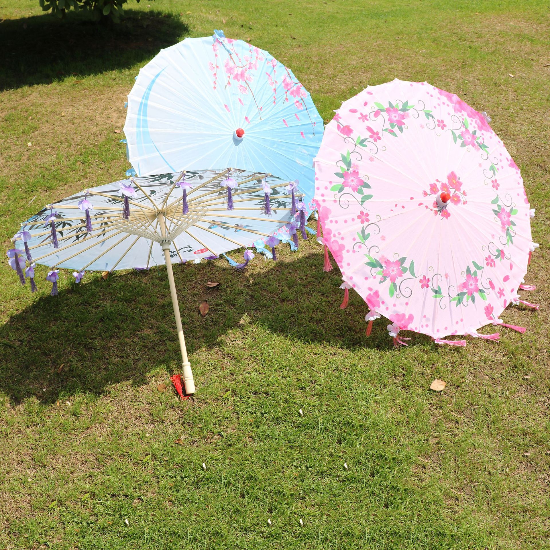 Ancient Style Oil Paper Umbrella, Decorative Umbrella, Hanfu Photo Prop, Silk Umbrella, Dance Performance Umbrella, Handmade Craft Umbrella Wholesale