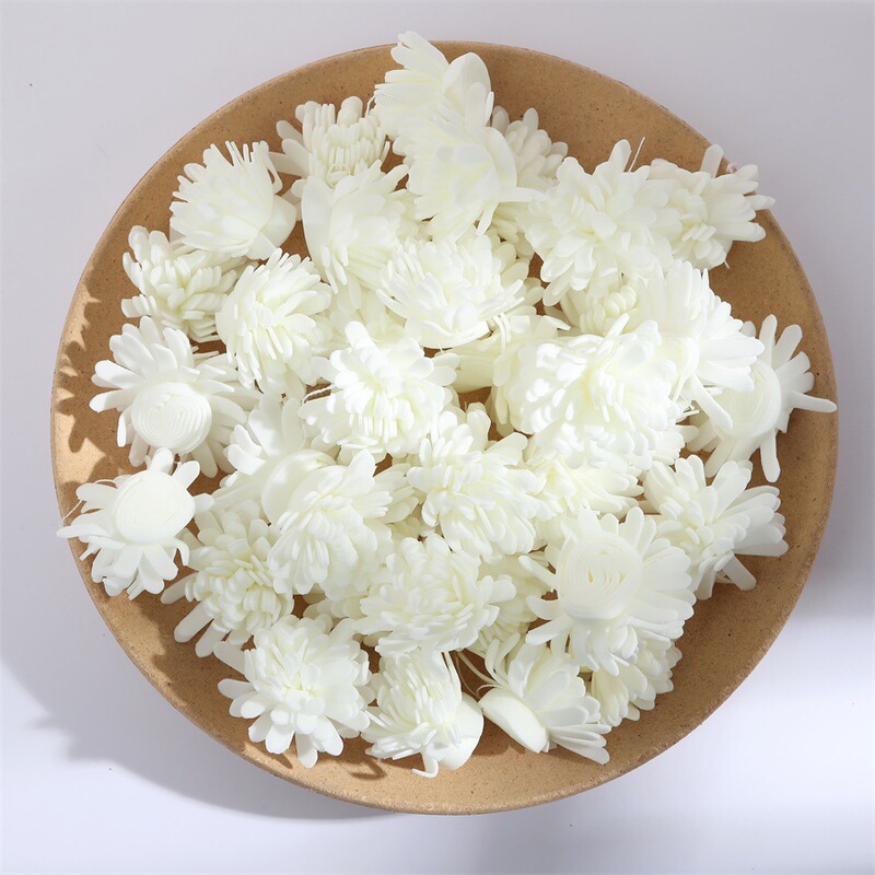 In-Stock Scented Pe Flower Heads, Artificial White Scented Flowers, Fragrance Diffuser Flowers, Perfume Accessories, Decorative Artificial Chrysanthemums In-Stock Scented Pe Flower Heads, Artificial White Scented Flowers, Fragrance Diffuser Flowers, Perfume Accessories, Decorative Artificial Chrysanthemums