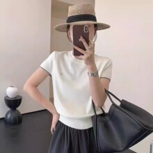 �¿��n����|�ٴ������zᘿ�����Ů�l�yײɫ�A�I���^��Ů