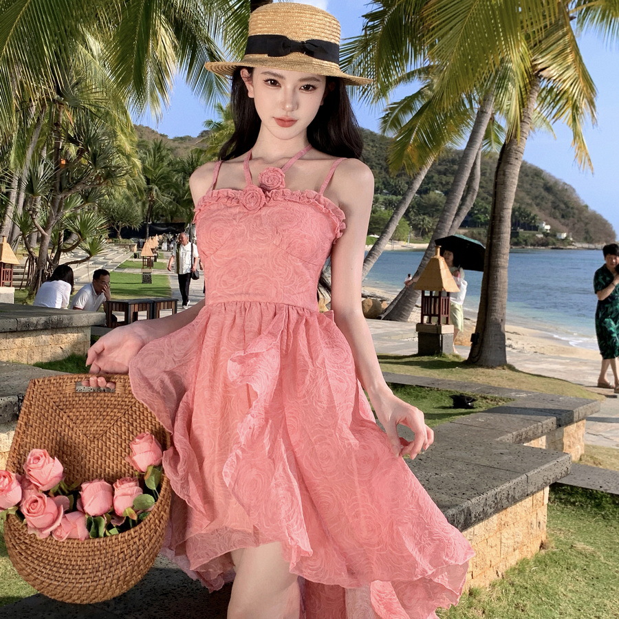 海边度假风吊带连衣裙纯欲风花朵荷叶边绝美大摆裙超仙女沙滩裙子