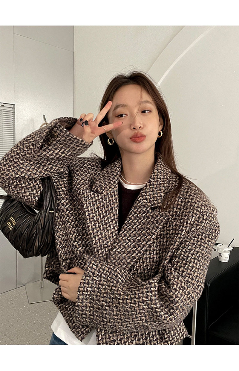 Irregular Earrings Image 3