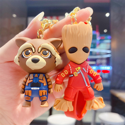 Creative cartoon tree man Groot key chain men's and women's school bag doll key pendant car pendant key chain