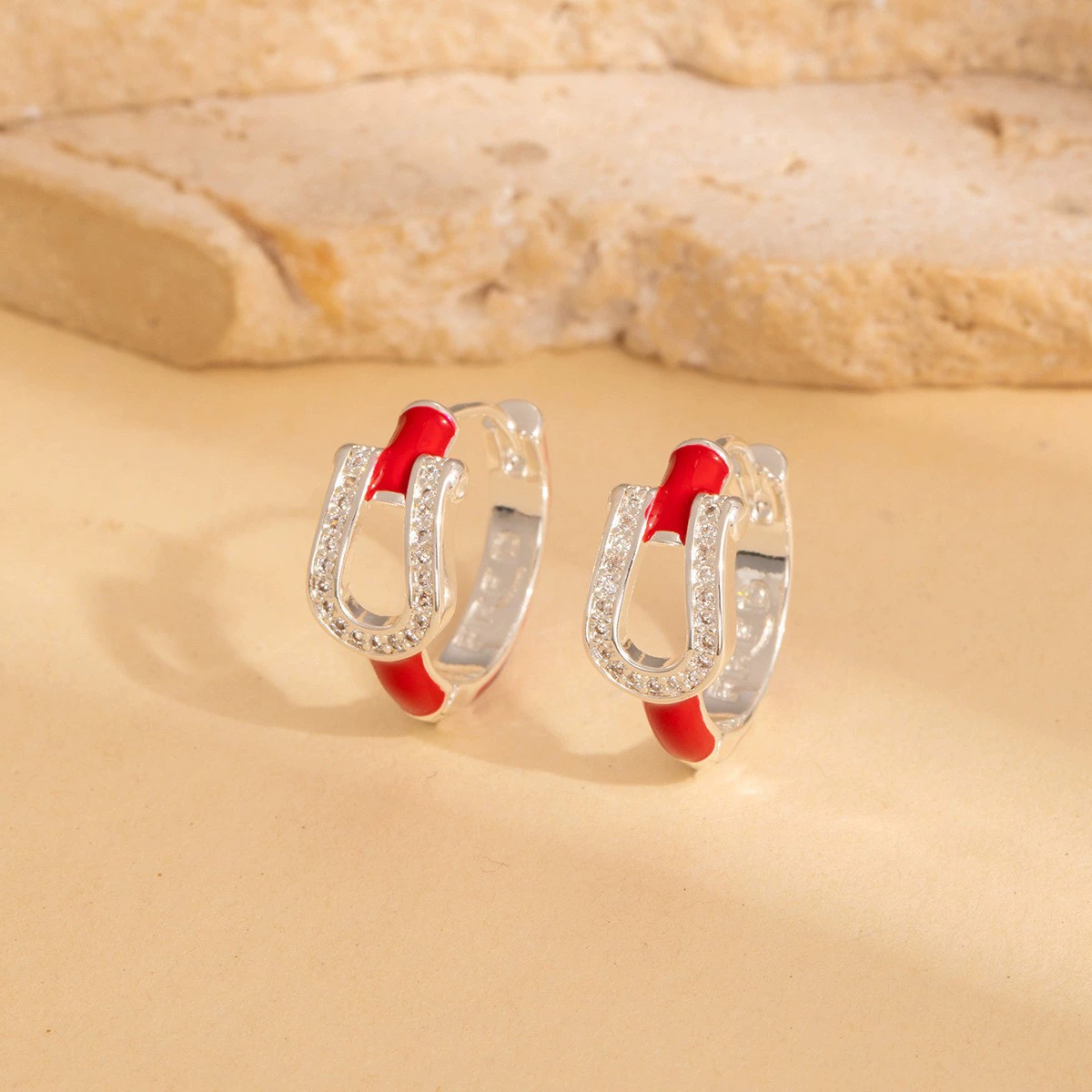Демисезонные красные модные серьги, стиль light-luxury, assorted designs, лёгкая 3×3 см