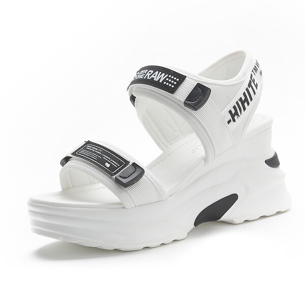 Fashionable comfortable lightweight casual beach sandals platform…