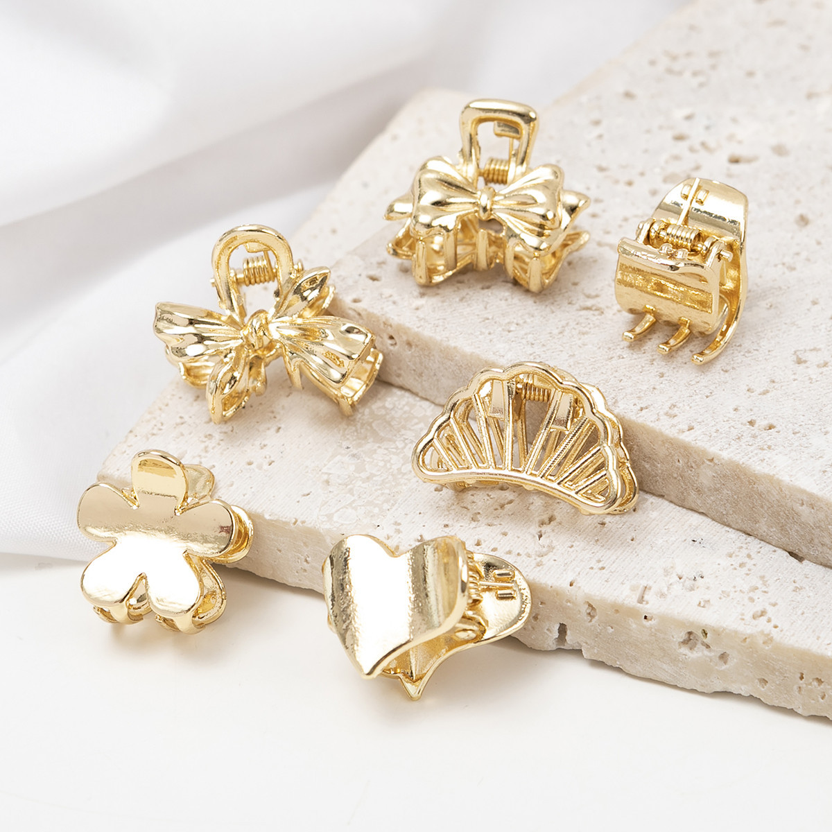 Plating Design Simple Style Style Simple Style Square Oval Heart Shape Metal Plating Hair Claws 1 Piece