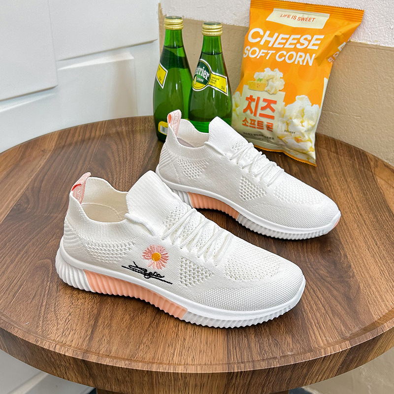 INS Version coréenne de chaussures tissées volantes pour femmes, chaussures de sport respirantes pour étudiantes, Fitness, course à pied, loisirs de rue, nouvelle collection été 2023_voghion.com