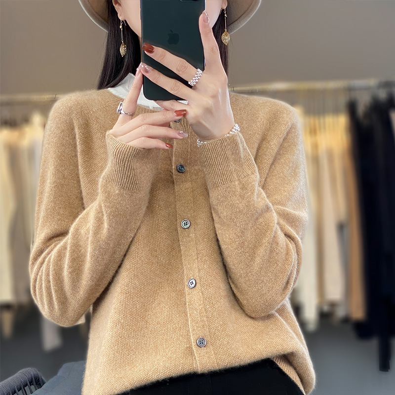 Early Autumn Round-Neck Loose Long-Sleeve Cashmere Sweater, Ready-To-Wear Wool Cardigan for Women, Stylish Commuter Top