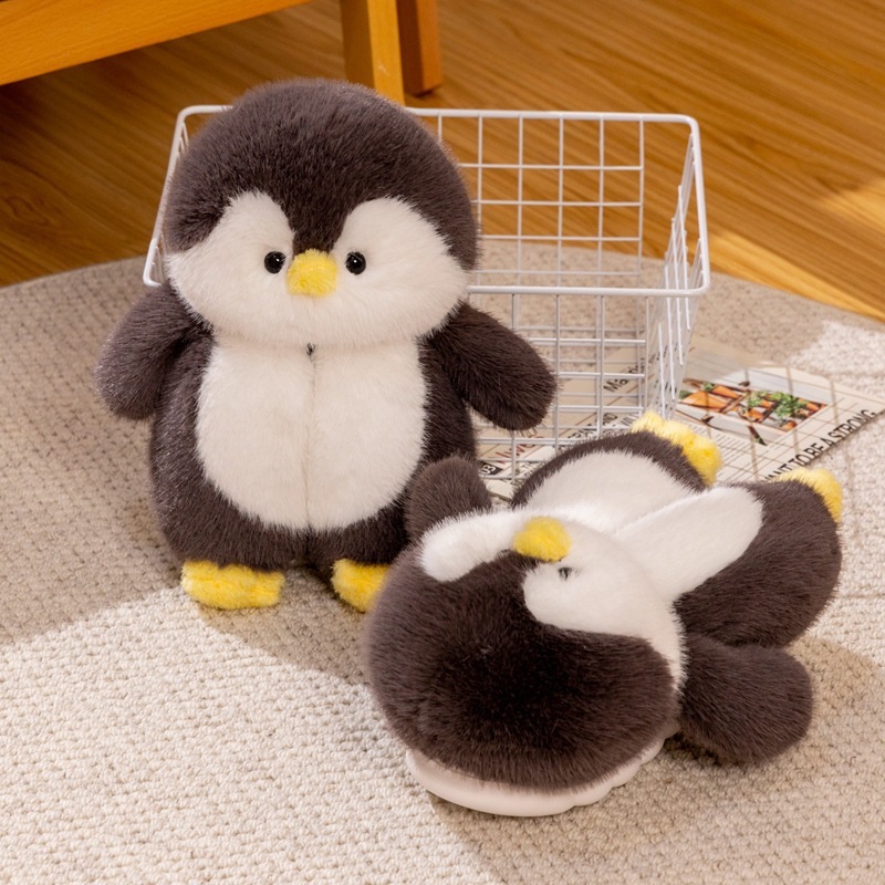 かわいいペンギンの綿のスリッパの女性のベルベットの家の室内の滑り止めバッグと冬の漫画のカップルのスリッパは厚くて暖かいです|undefined