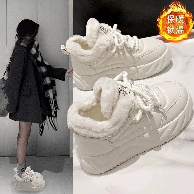 Туфли на толстой подошве дети 2024 новые зимние толстые снежные сапоги плюс бархат теплая хлопчатобумажная обувь женская обувь