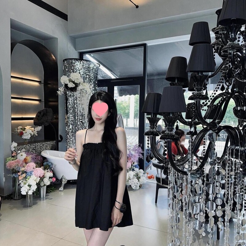 New Style Lace-Up Backless Design Shirt, Summer Outerwear, Loose Tank Top, Black Sleeveless Elegant Top New Style Lace-Up Backless Design Shirt, Summer Outerwear, Loose Tank Top, Black Sleeveless Elegant Top