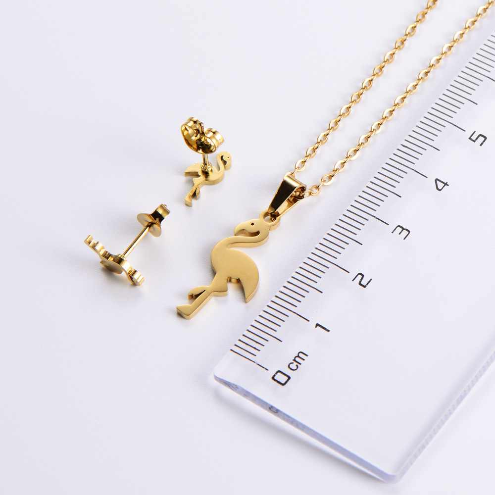 fashion titanium steel hollow red-crowned crane necklace earrings set wholesale Nihaojewelry