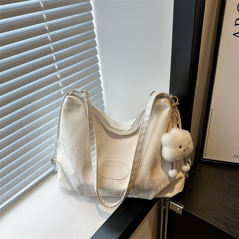 Bolsa de sensación relajada, bolsa de mujer, gran capacidad de verano, 2024, nueva bolsa de viaje de hombro de un solo tipo