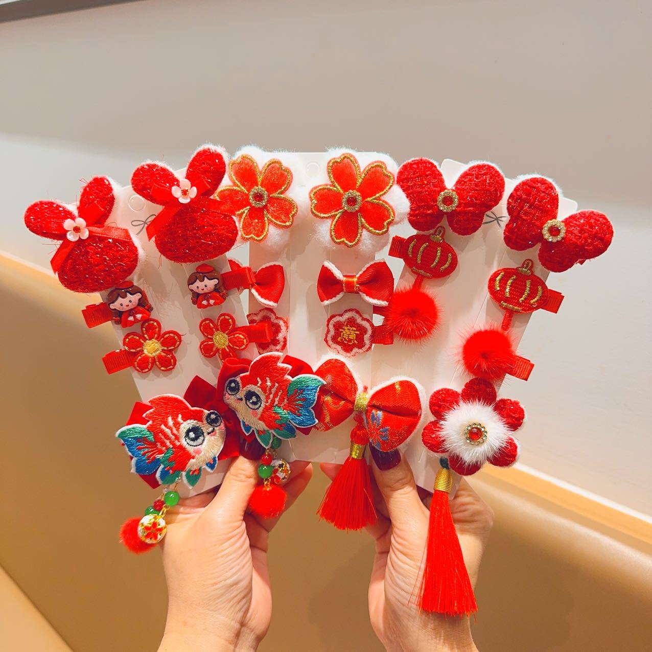 2025 Año Nuevo niños clip de pelo niñas arco tarjeta de pelo de Año Nuevo chino ropa de estilo Han niñas tocado de Año Nuevo