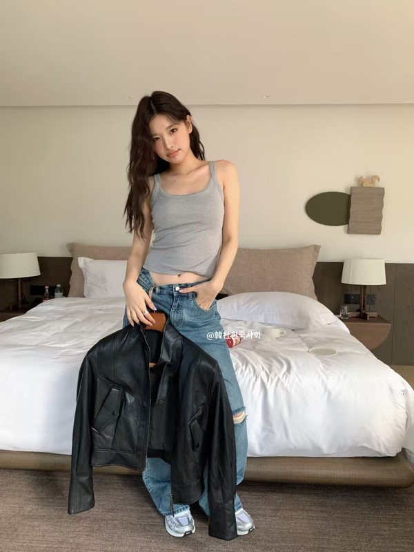 吊带背心冬季磨毛发热吊带带胸垫背心女上衣修身内搭打底吊带抹胸|undefined