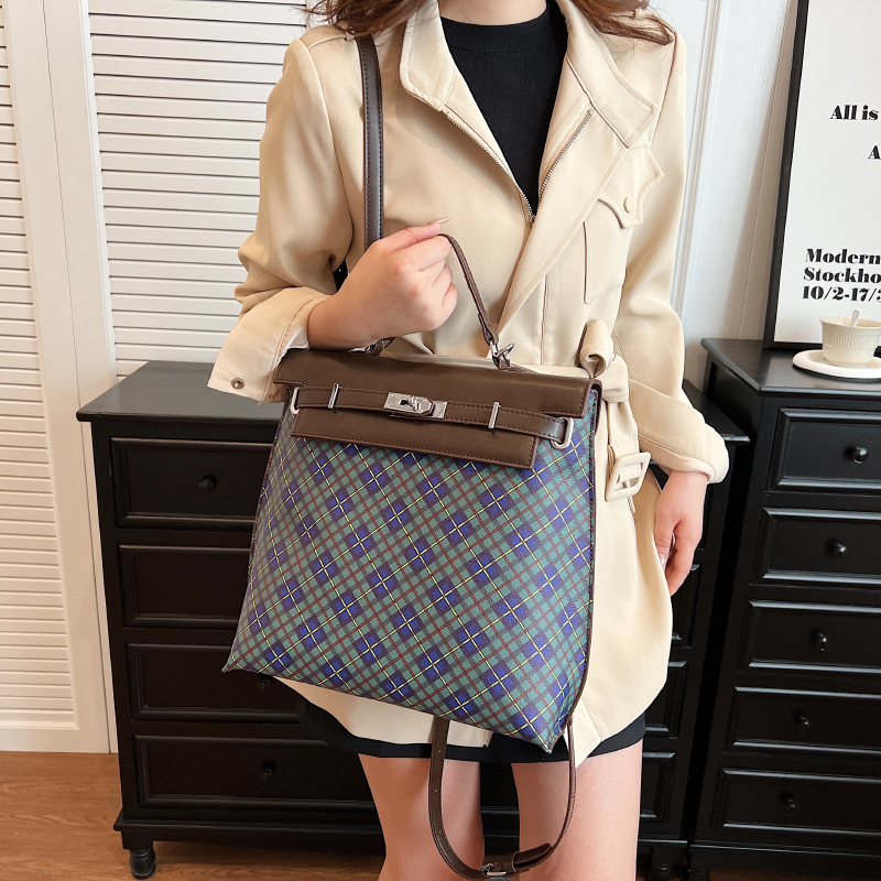 Mochila de gran capacidad con colores contrastantes, ligera para niñas, nuevo diseño de nicho, para mujer de moda._voghion.com