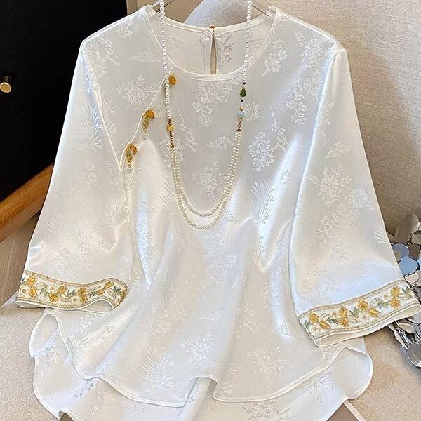 New Chinese-Style Embroidered Versatile Shirt for Women, Summer 2026 Model, Elegant Outerwear, Exquisite Satin Top New Chinese-Style Embroidered Versatile Shirt for Women, Summer 2026 Model, Elegant Outerwear, Exquisite Satin Top