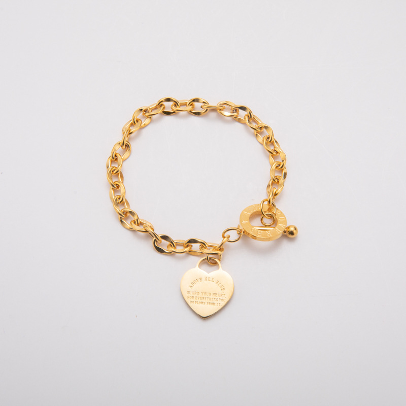Titanium Steel Material 1 Piece Fashion Heart Shape Titanium Steel Plating Bracelets