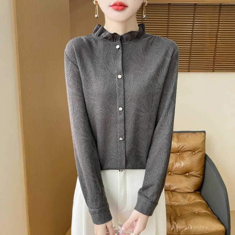 Autumn lace woolen knitted base shirt