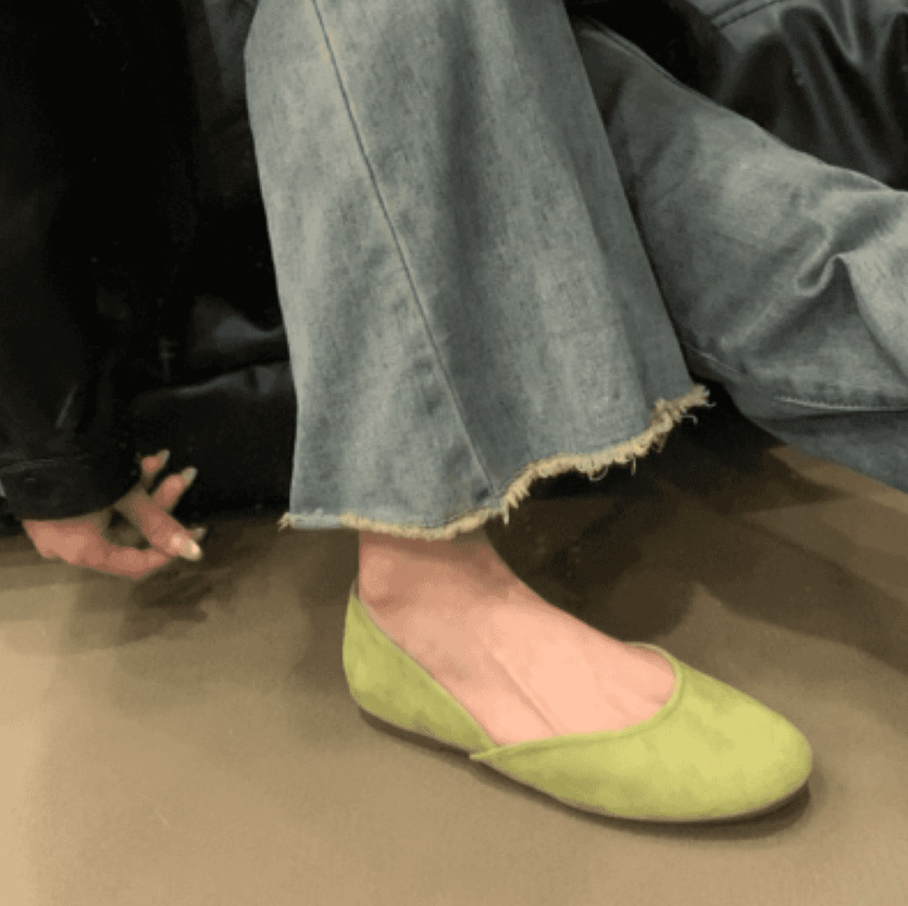 Zapatos retro suaves de camisa, zapatos de mujer nuevos zapatos rojos blancos claros con zapatos de falda única