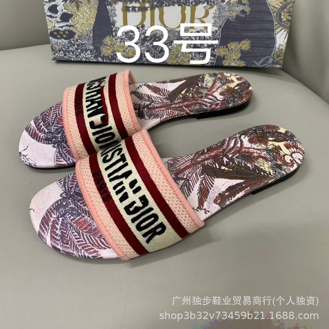 Zapatillas de piso plano de moda versátiles en forma de una forma D clásica transfronteriza adecuada para extranjeros no molestes nacionales image 39