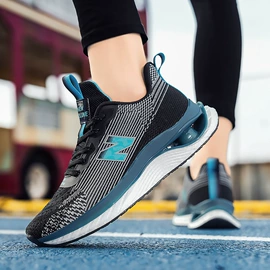 女式板鞋;女式休闲单鞋;女式棉鞋