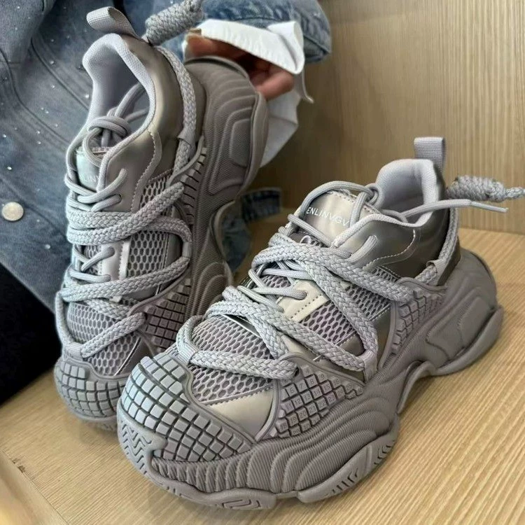 Keyboard platform, footwear, retro belt, sports shoes for leisure, European style, trend of season
