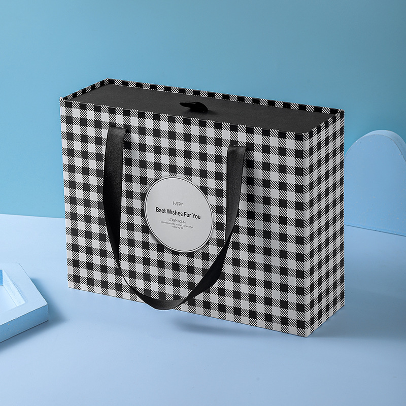 Caja de regalo con diseño degradado, pequeña y fresca, para el Día de San Valentín, caja de embalaje de cartón, venta al por mayor