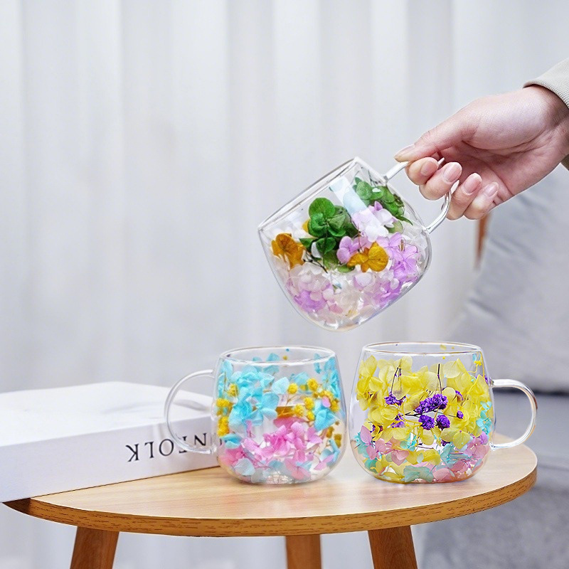 High-Value Double-Layer Dried Flower Round Cup, Trendy Real Flower Double-Layer Glass Cup, Souvenir High Borosilicate Simple Coffee Cup