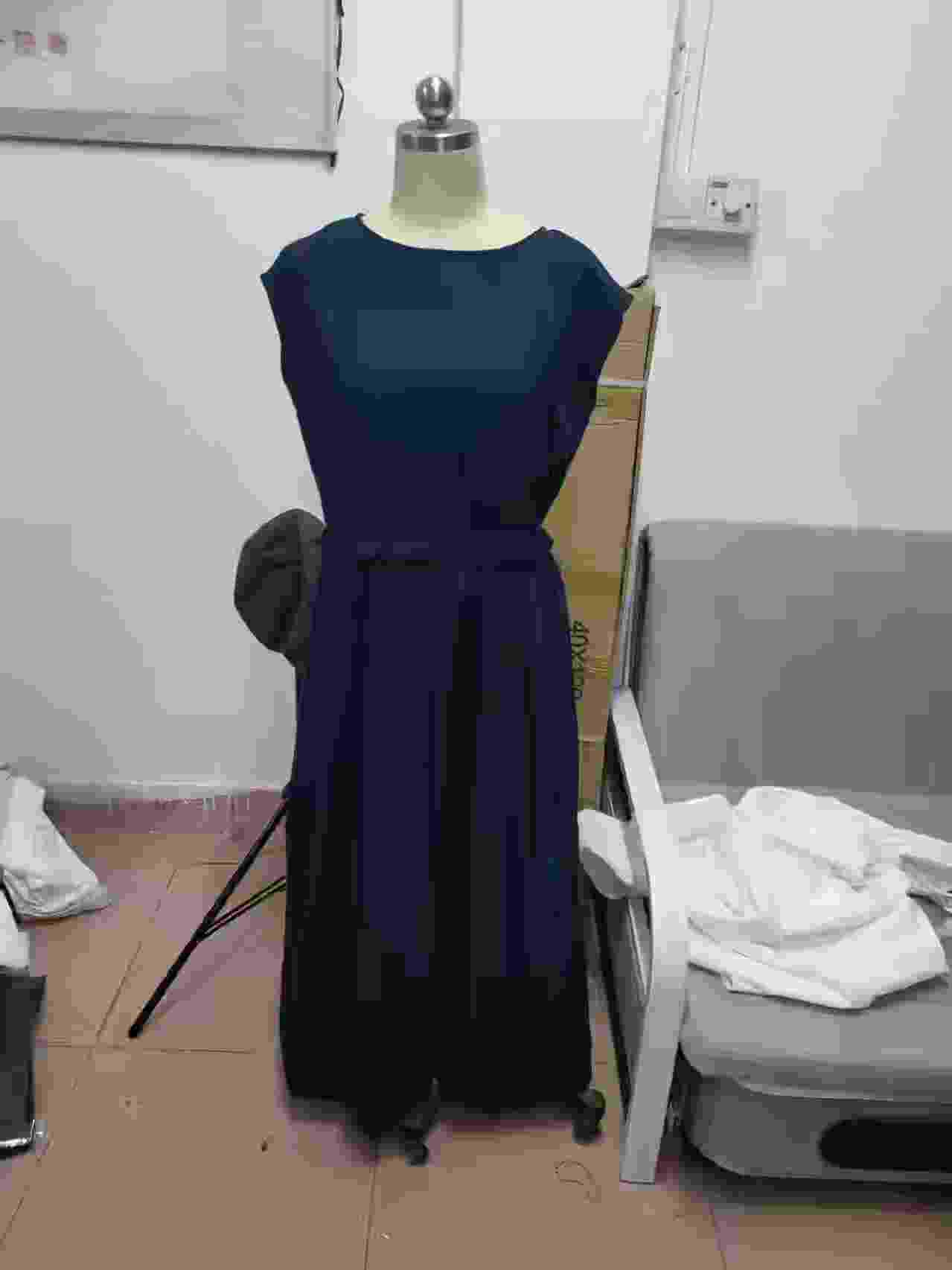 네이비 블루