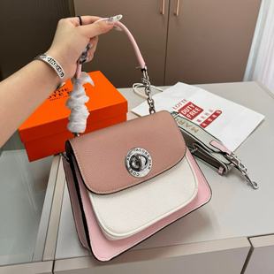 ���Q�羳�r��Ů��MJ�μ�����б��С�����R�����R��