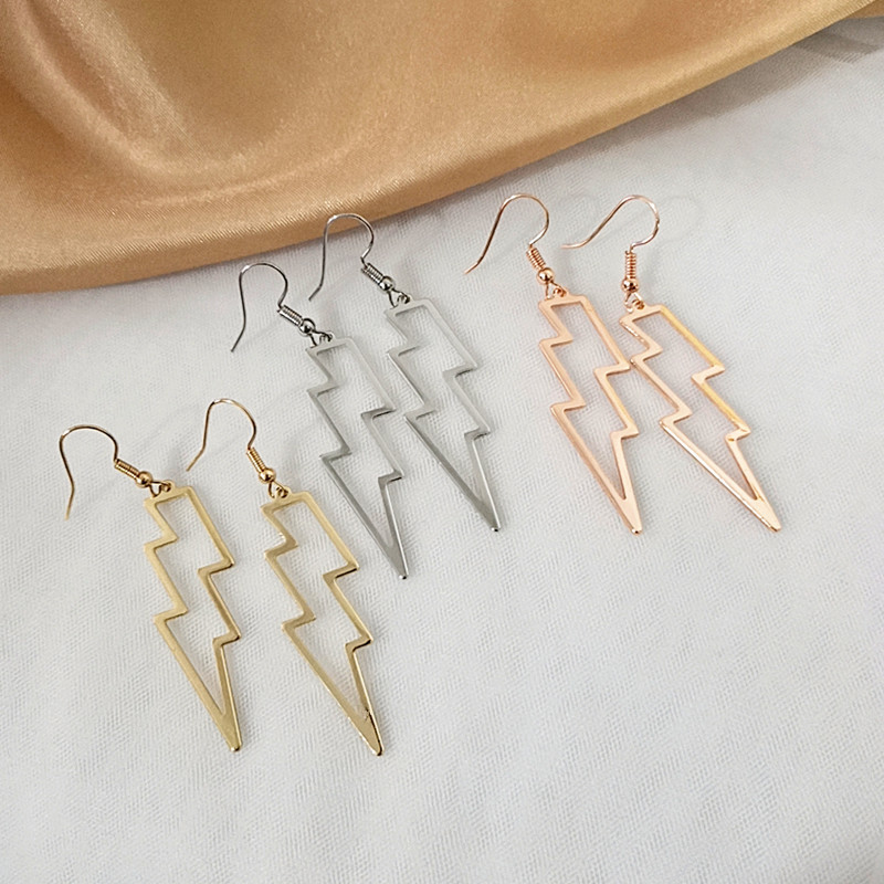 Simple geometric lightning earrings women's European and American temperament new fashion all-match earrings Qingdao jewelry wholesale tide