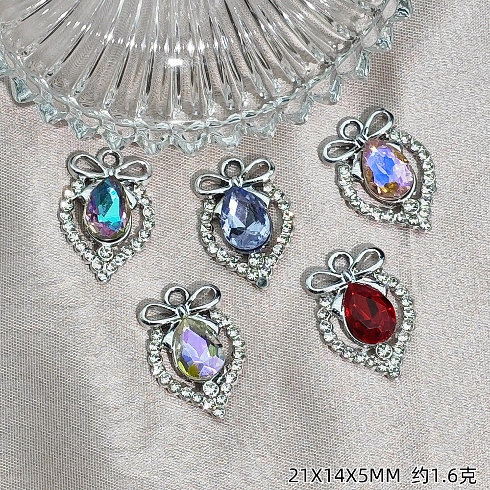 Exquisitos accesorios de joyería colgante de diamante de alta protección ultravioleta al por mayor collar DIY artesanal colgante de materiales de ropa de pulsera