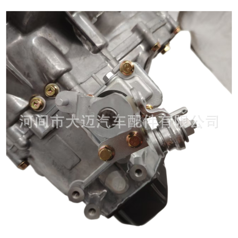 Chery Qr512Mhb Gearbox Is Compatible with Karry Elegant/Youpai Qq3/A1/0.8L/1.0L Manual Transmission