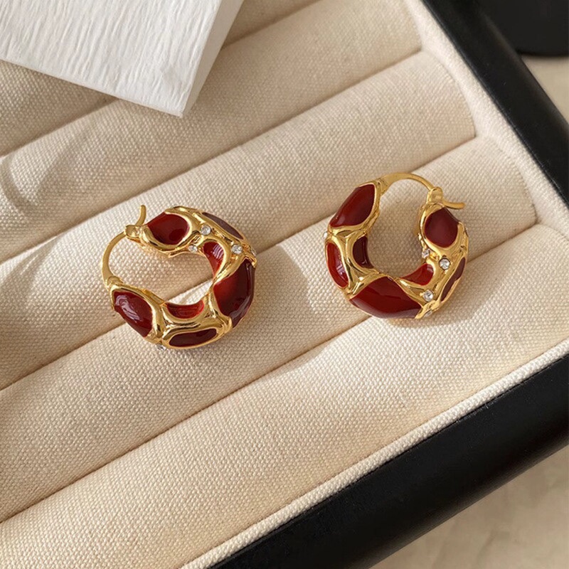 Maillard Ankra Red Drip Glaze U-Shaped Earrings French Retro Hong Kong Style Accessible Luxury High-End White Simple Earrings for Women