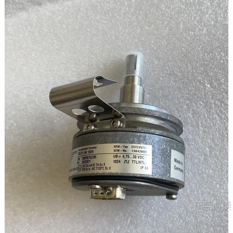 现货SEW堡盟编码器OG73UN1024，ES7C全新原装现货顺丰包邮